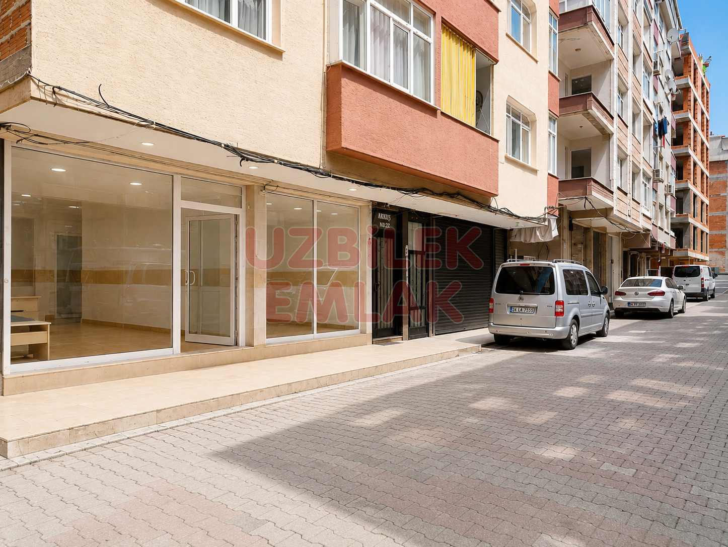 Bahçelievler Soğanlı Alpay Caddesi Civarı Kiralık İşyeri 
