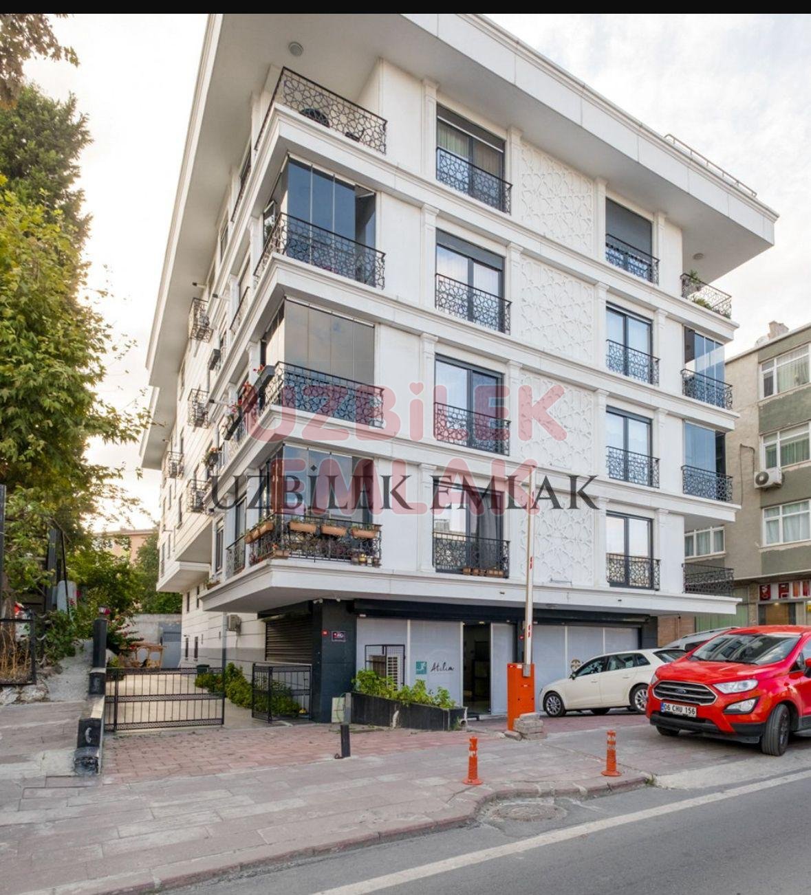 Bahçelievler Talatpaşa Cd. Üzeri 6 Yıllık Binada 2+1 | Otoparklı | Kiracılı