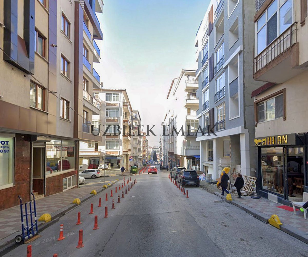 Bahçelievler Siyavuşpaşa Fetih Caddesi Civarı Satılık Sıfır 2+1 Daire 