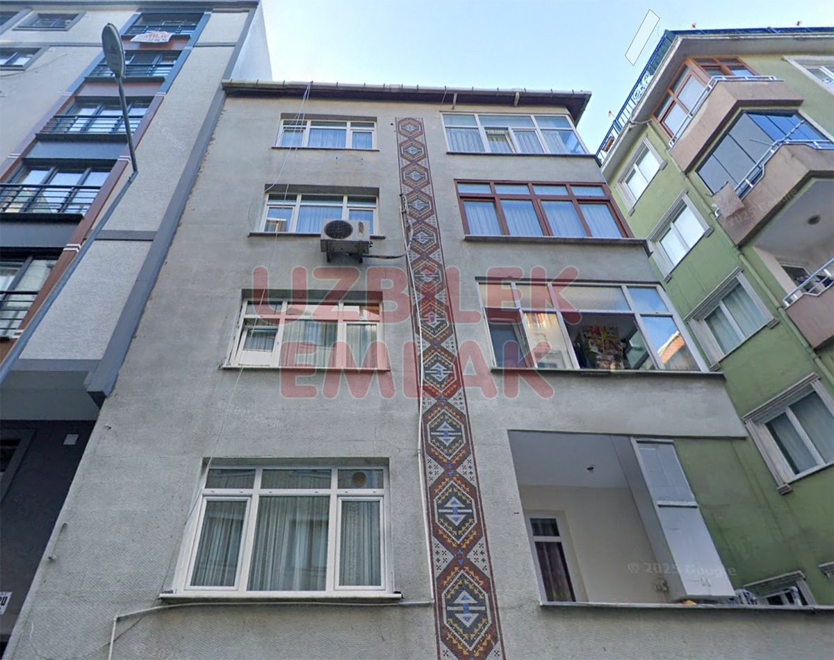 Mustafa Kemal Paşa Caddesi Üst Kısmında | Tek Daireli Binada | Ferah 2+1 Kiralık Daire