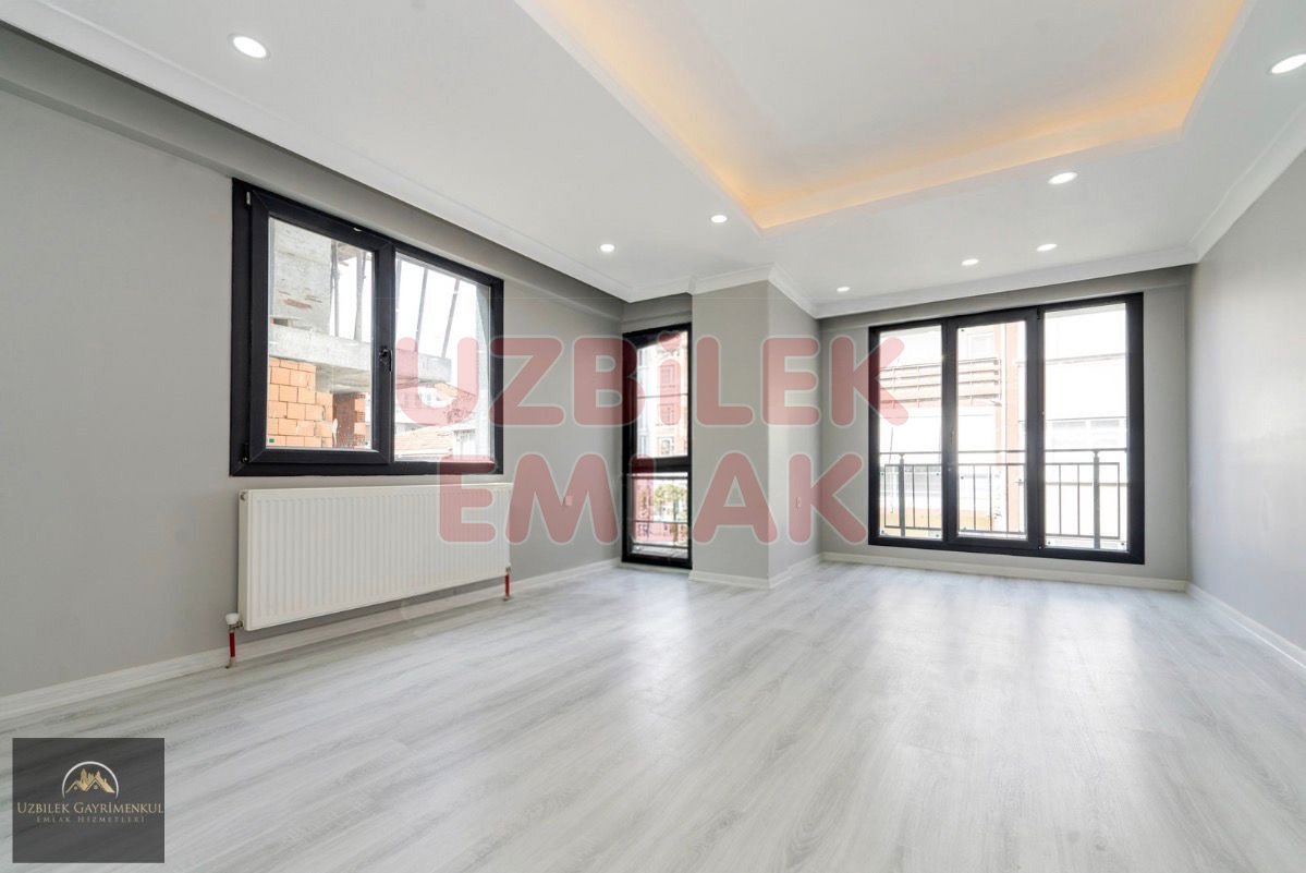 Bahçelievler Siyavuşpaşa’da Kiralık 2+1 | Yeni Bina | Çift Balkonlu