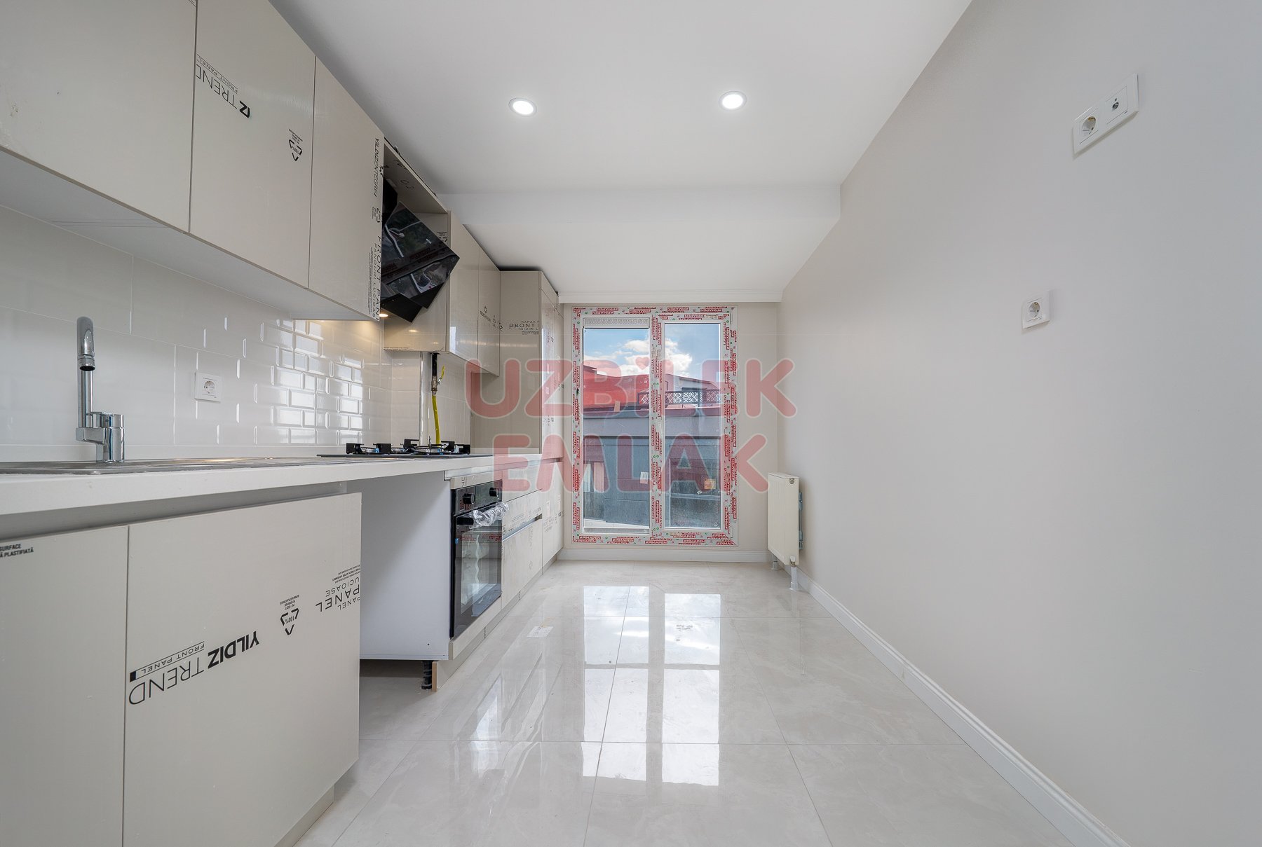 Bahçelievler Siyavuşpaşa Caddesi Önü Açık Manzaralı 3+1 Kiralık Daire 