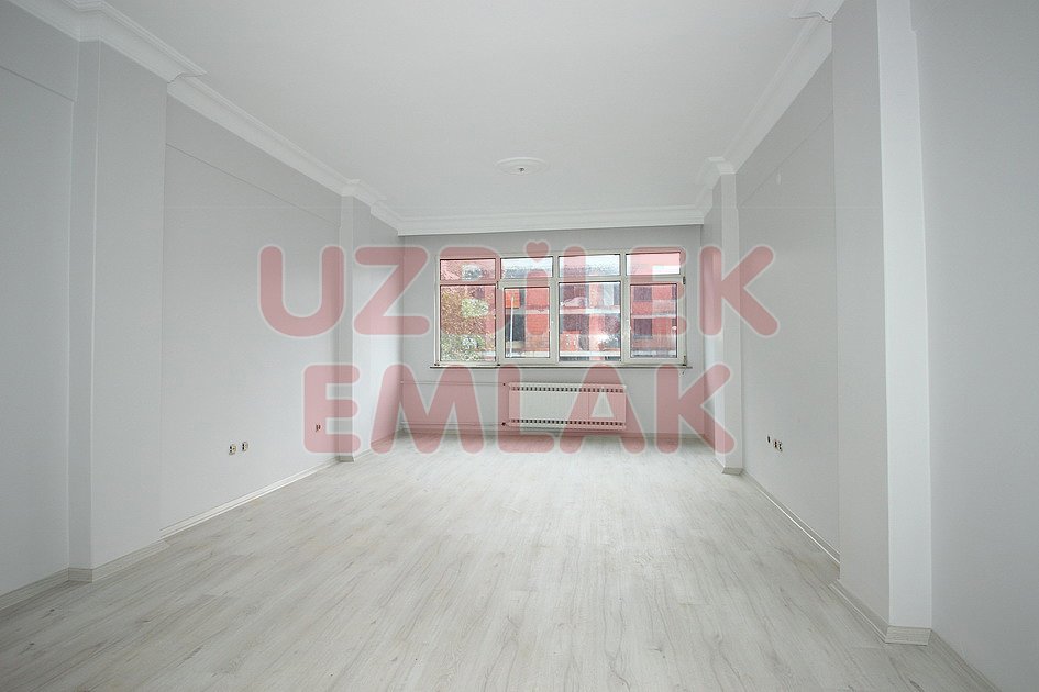 Bahçelievler Çalışlar Kiralık Daire 3+1 Kaloriferli 3.Kat 120 m2