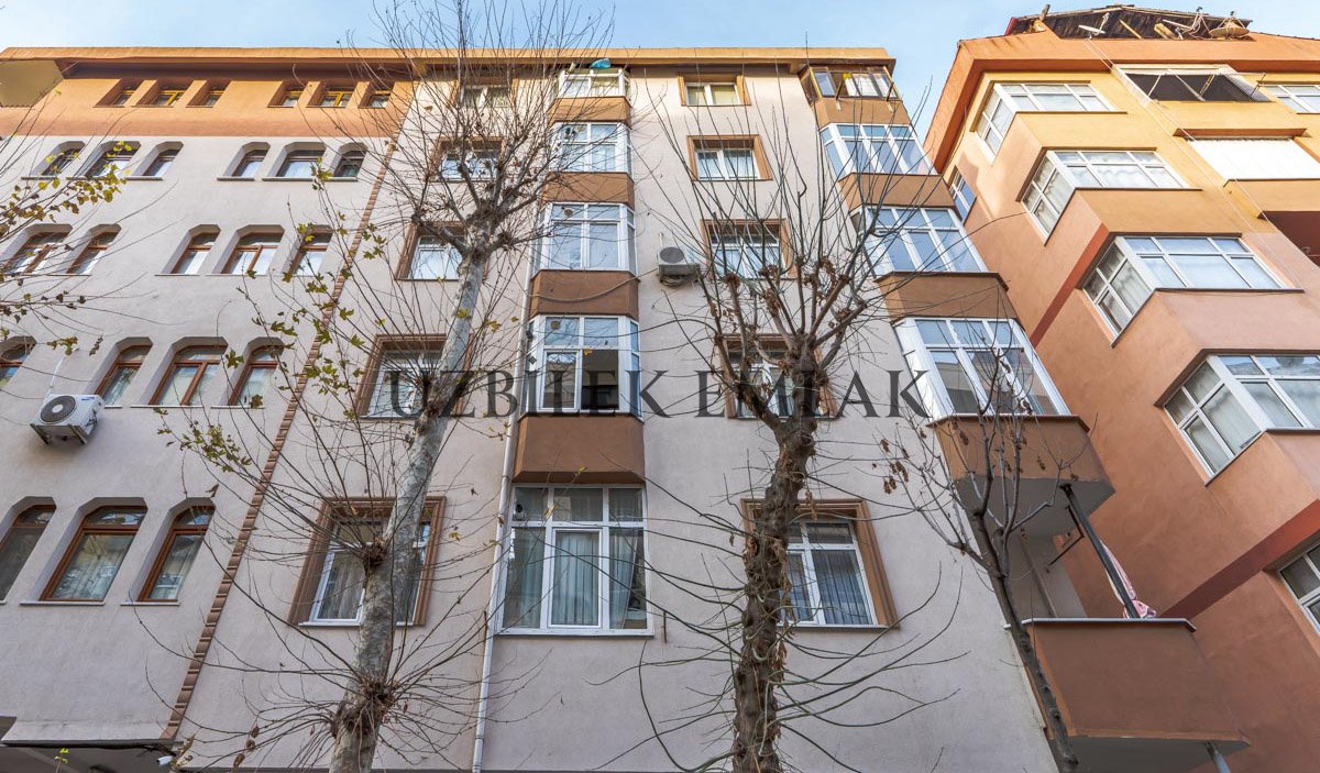 Bahçelievler Kiralık Daire, 2+1 Güney cephe 3.Kat 90 m2