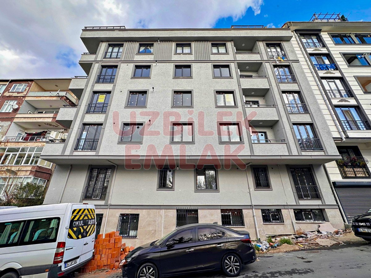 B.EVLER SİYAVUŞPAŞA EŞREF BİTLİS ORTA OKULU CİVARI 2+1 SIFIR ÖNÜ AÇIK DAİRE 