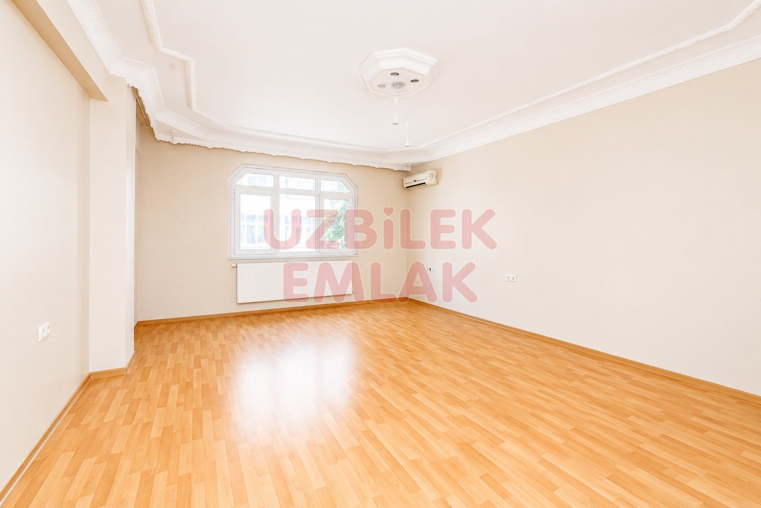 Güngören Merkez Kale Center Yakını 3+1 120 m2 Şık Kiralık Daire