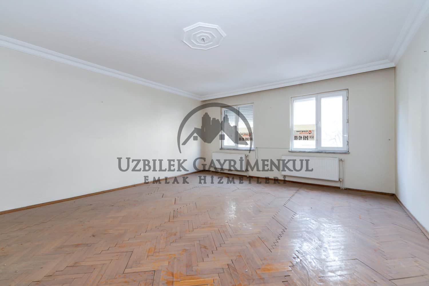 Soğanlı Merkezde 25 Yıllık Binada 3+1 Masrafsız 125 m2 Boş Daire