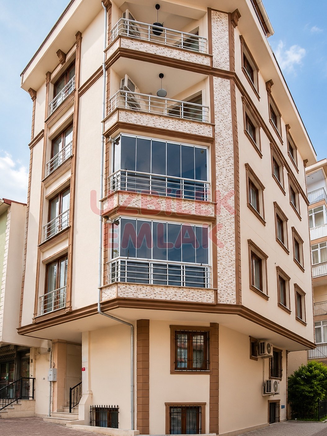 Bahçelievler Siyavuşpaşa'da Satılık 2+1 | 7 Yıllık Binada | Kiracılı Yatırımlık