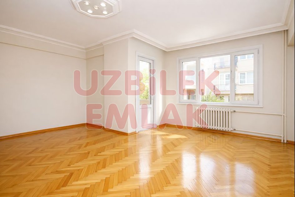 Metro Metrobüse Yakın 3+1 Kiralık Daire 3.Kat Asansörlü 115 m2