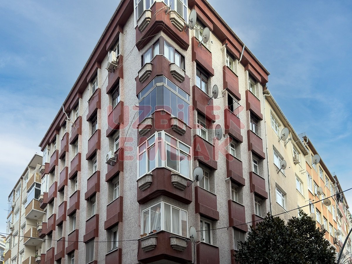 Bahçelievler Siyavuşpaşa Caddesi Üzeri | Asansörlü Şık 2+1 Daire