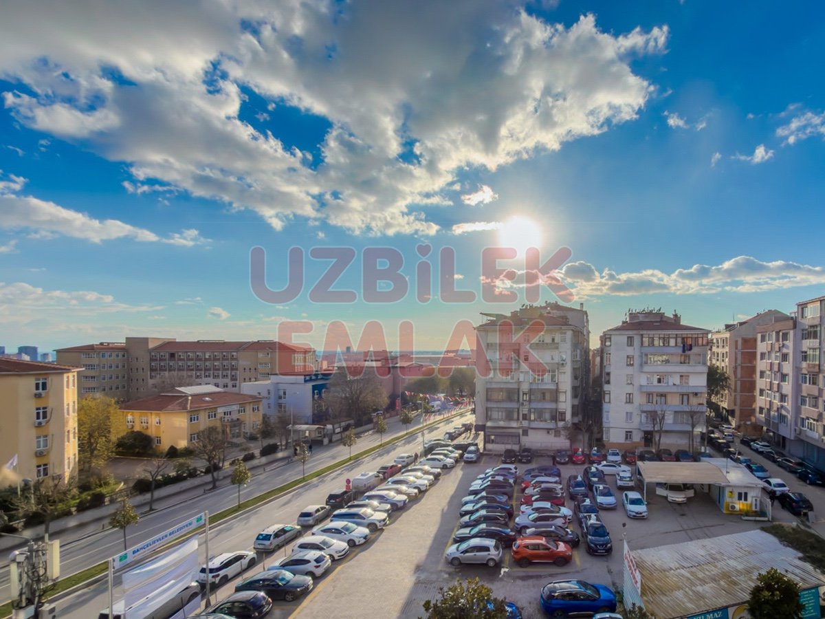 Bahçelievler Siyavuşpaşa Önü Açık Manzaralı Sıfır 2+1 Daire