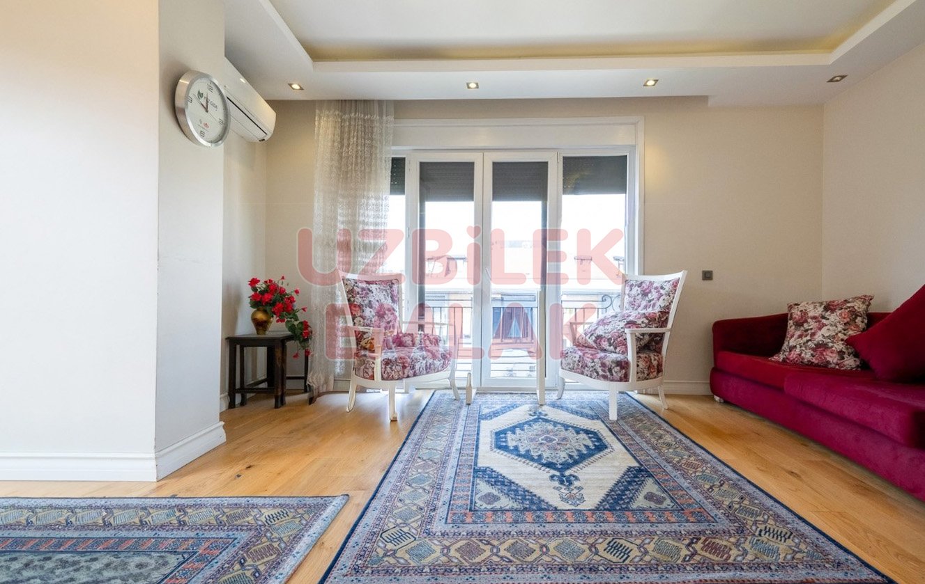 Bakırköy Sadi Konuk Hastanesi Civarı Satılık Yeni Binada 2+1