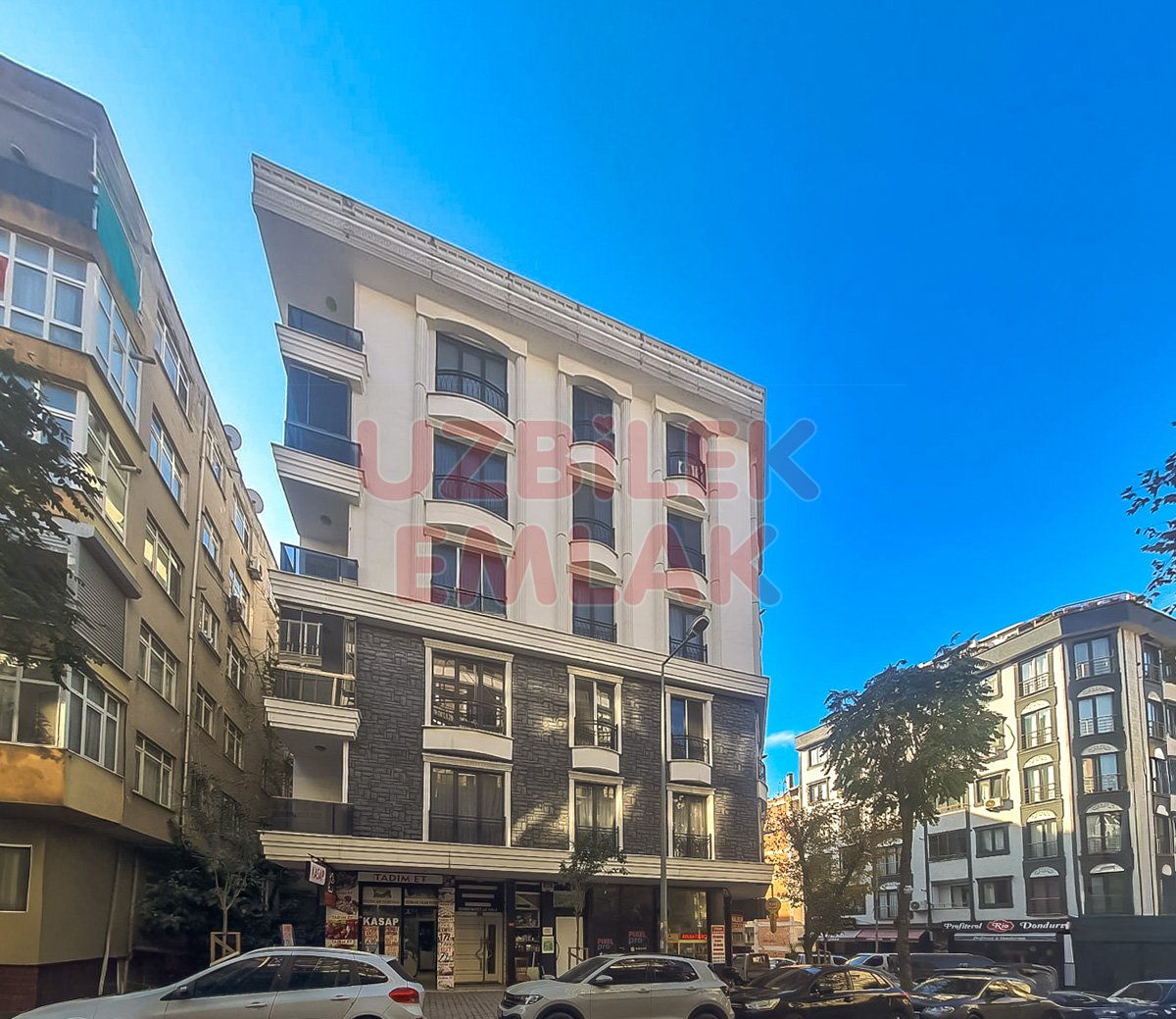 Bahçelievler Yayla Mevkii 9 Yıllık Binada Satılık 2+1 100 m2 Daire