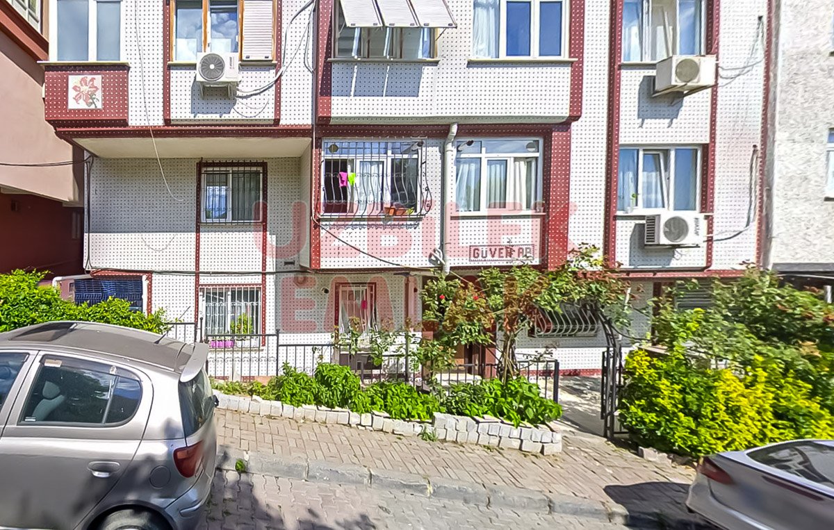 Soğanlı Meydan Civarı 19 Yıllık Binada Satılık 3+1 Yüksek Giriş Katı Daire