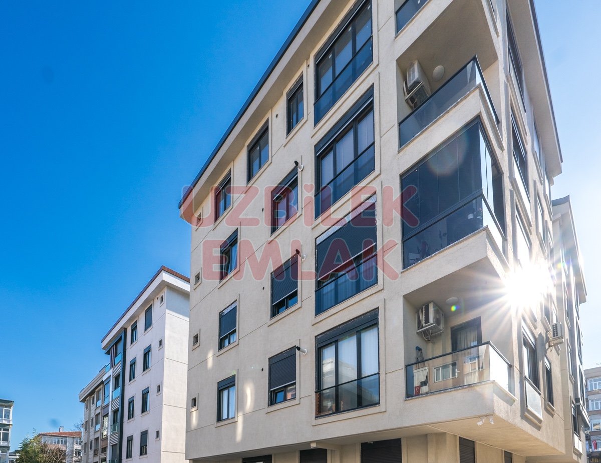 BAHÇELİEVLER MERKEZ | YENİ BİNADA | OTOPARKLI | 3+1 NATAMAM DAİRE