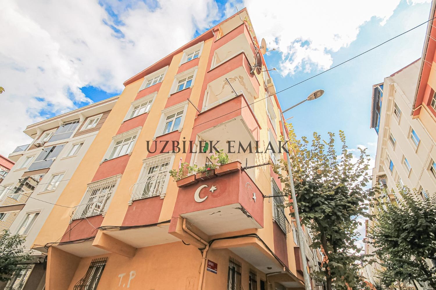  SOĞANLI ÇAVUŞPAŞA CADDESİ CİVARI SATILIK 3+1 130 M2 BOŞ DAİRE