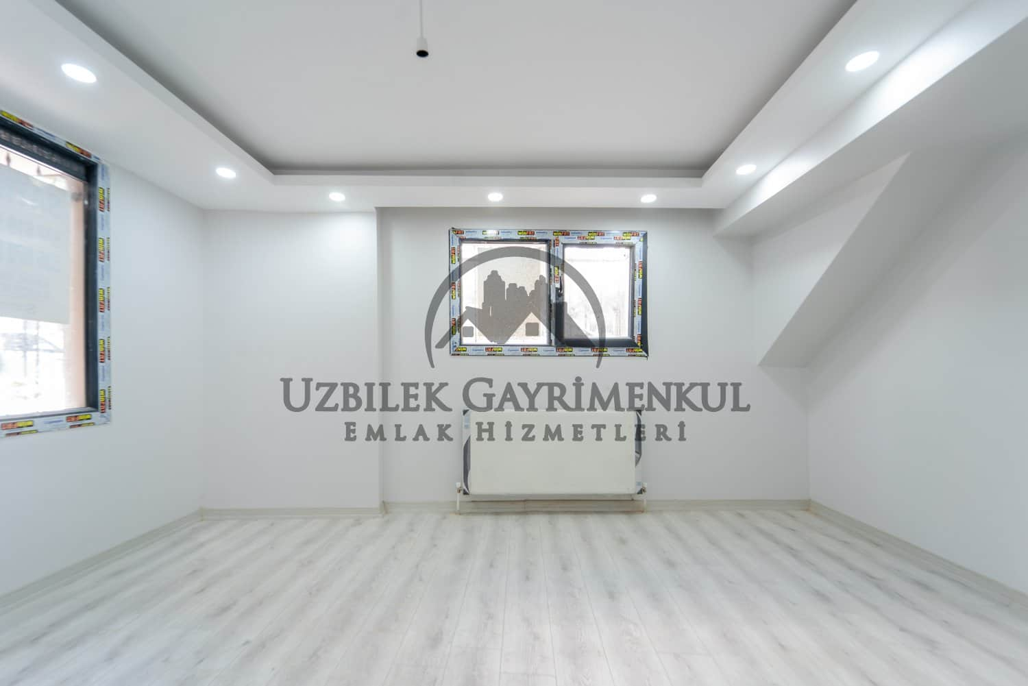 Bahçelievler Yayla Çamlık Caddesi Satılık Sıfır 3+1 Daire 